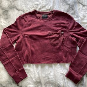 Abercrombie & Fitch burgundy crop sweater